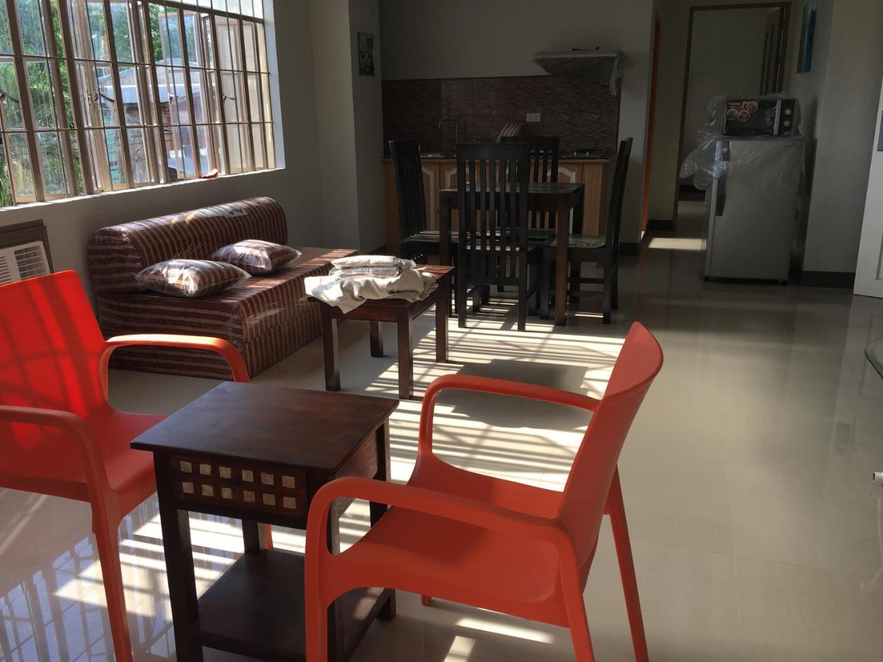 Beinte Singko De Marso Apartments Candon エクステリア 写真