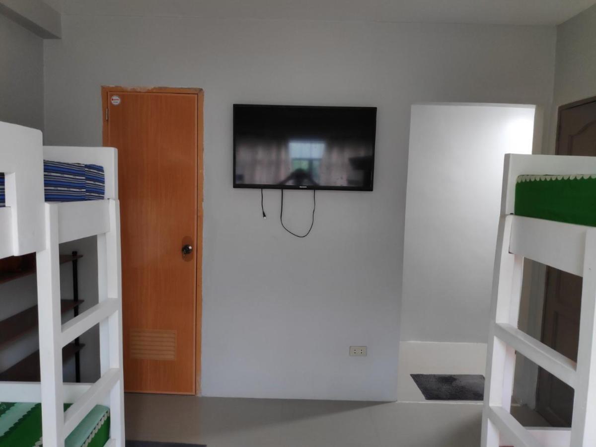 Beinte Singko De Marso Apartments Candon エクステリア 写真